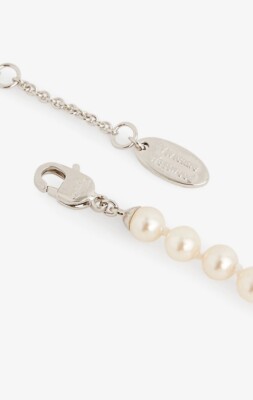 ★Vivienne Westwood★ Olympia Pearl Necklace Platinum White VIVIENNE WESTWOOD Olympia platinum-plated brass and pearl