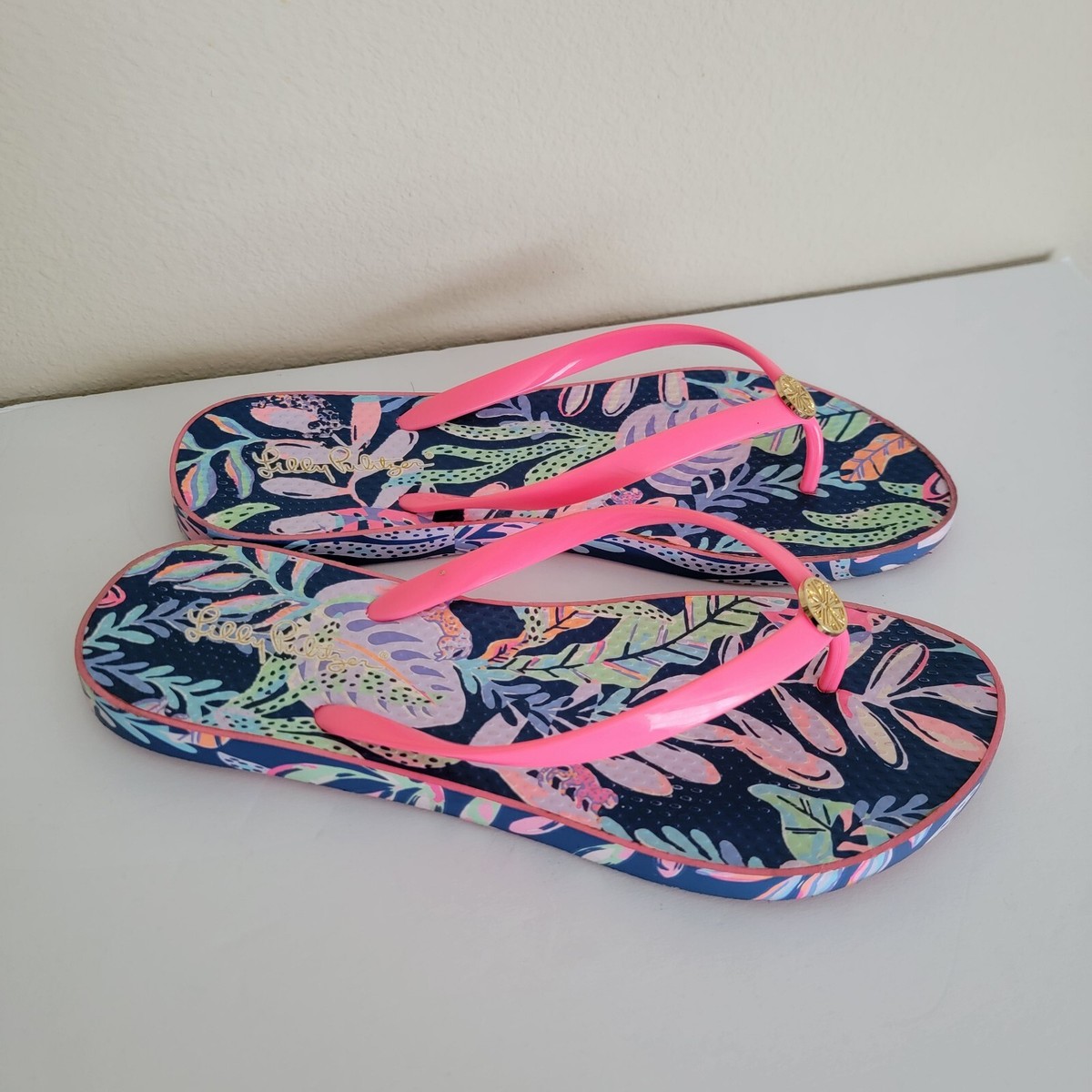 Lilly Pulitzer Pool Flip Flops 11 | eBay display picture 1