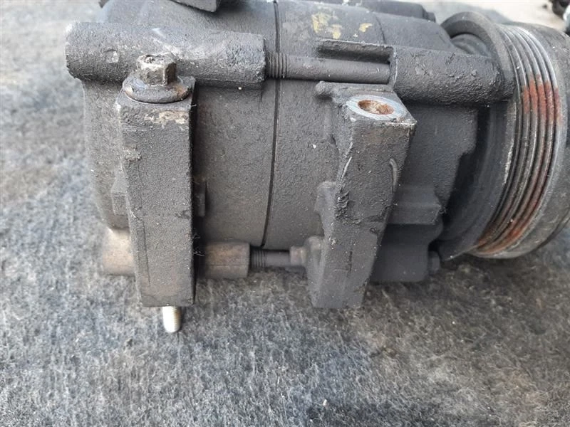 Compressor CA 97-02 Ford Crown Victoria 4L3Z19703AB - Imagem 4 de 4