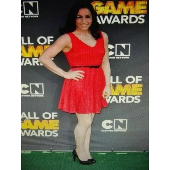 Abito Express taglia 2 pizzo rosso doppio collo a V aderente e svasato senza maniche San Valentino SENZA CINTURA