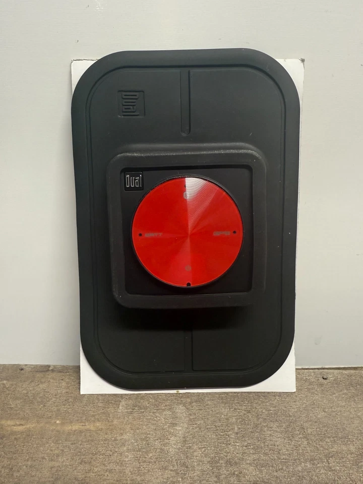 Dual XGPS150A -Portable Universal Bluetooth GPS Receiver Bundle W/Suction Mount - Image 4 of 4