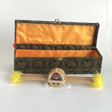 Traditional Chinese Centipede Mini Kite in Gift Box Vintage No Dragon Head