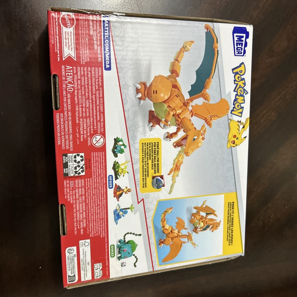 Charizard Mega Builder colecionável - Imagem 4 de 4