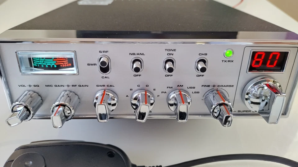 Super Star 3900 Multinorm FM/AM/SSB 4/4/12 Watt CB Funkgerät - Topzustand! - Bild 4 von 4