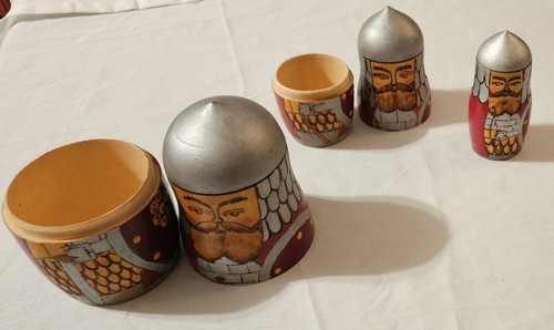 Vintage mittelalterliche russische Kriegerin Matroschka stapelbare verschachtelte Puppen UdSSR 60er-70er ? - Bild 2 von 3