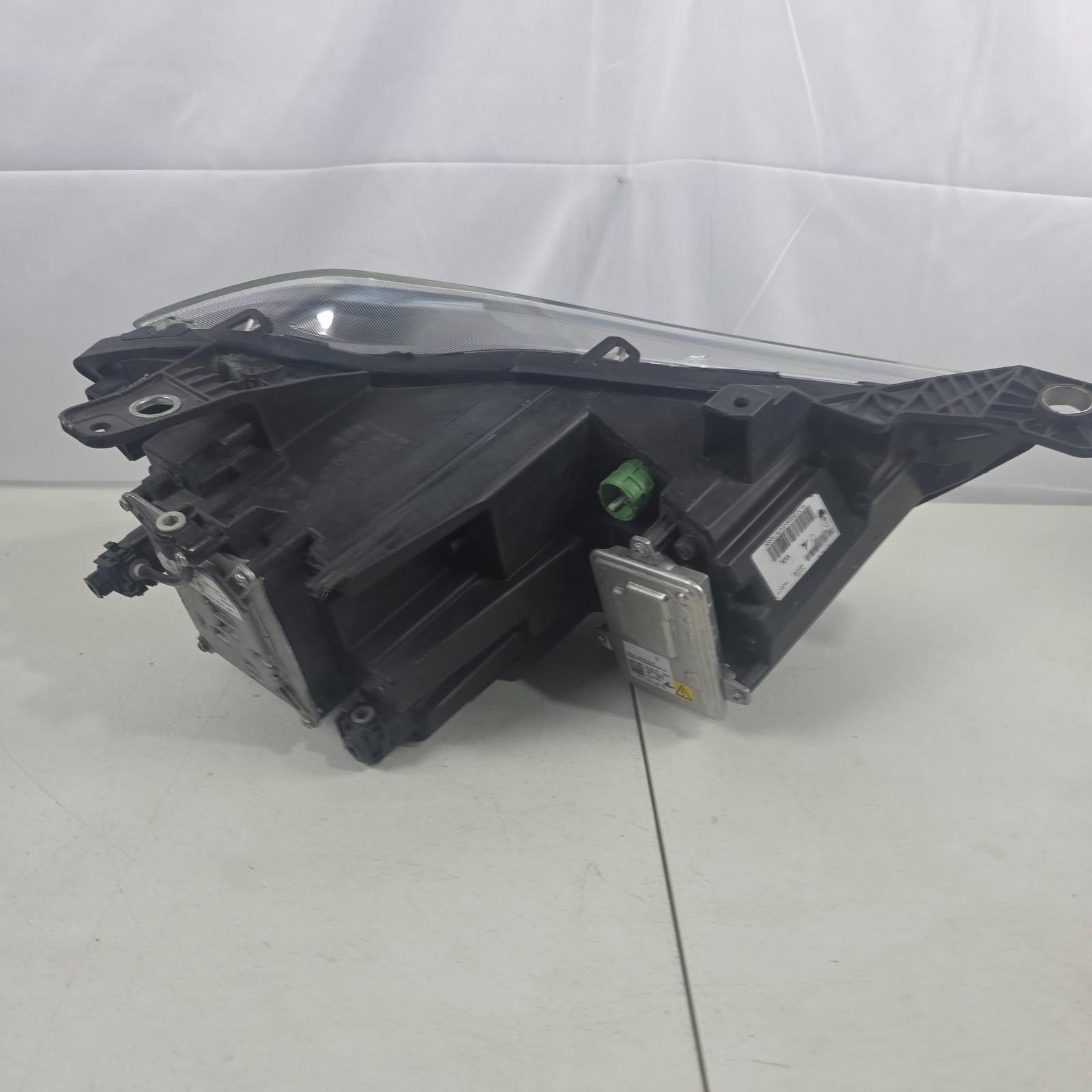 Maserati Ghibli 2014-2017 Left Headlight P/N 670038241