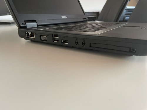 Dell PP21L Laptop - Picture 3 of 11