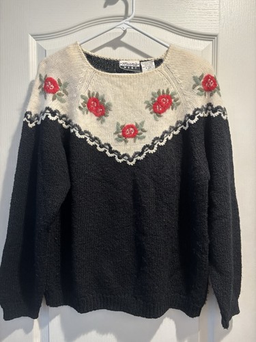 Vg Marnie West Womens Sz LG  Black White Floral Knit Angora Wool Blend Sweater