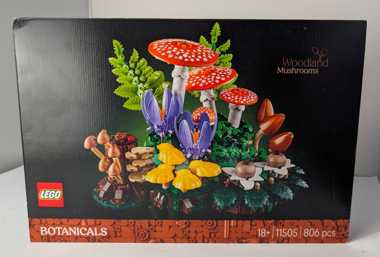 LEGO Botanicals: Woodlands Mushrooms (11505)