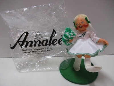 Annalee Mobilitee Cheerleader Doll