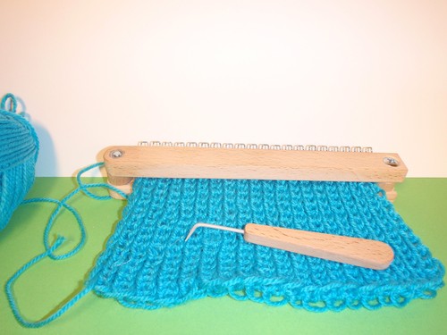Universal Strickstab mit 78 Haken 1 Stricknadel Strickbrett verst. Strickring - Bild 7 von 11