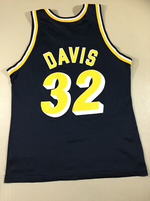 Vintage Indiana Pacers Dale Davis #32 Basketball-NBA Champion