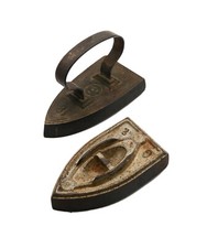 2 x Bügeleisen - Eisen - Gusseisen - Antik - Shabby
