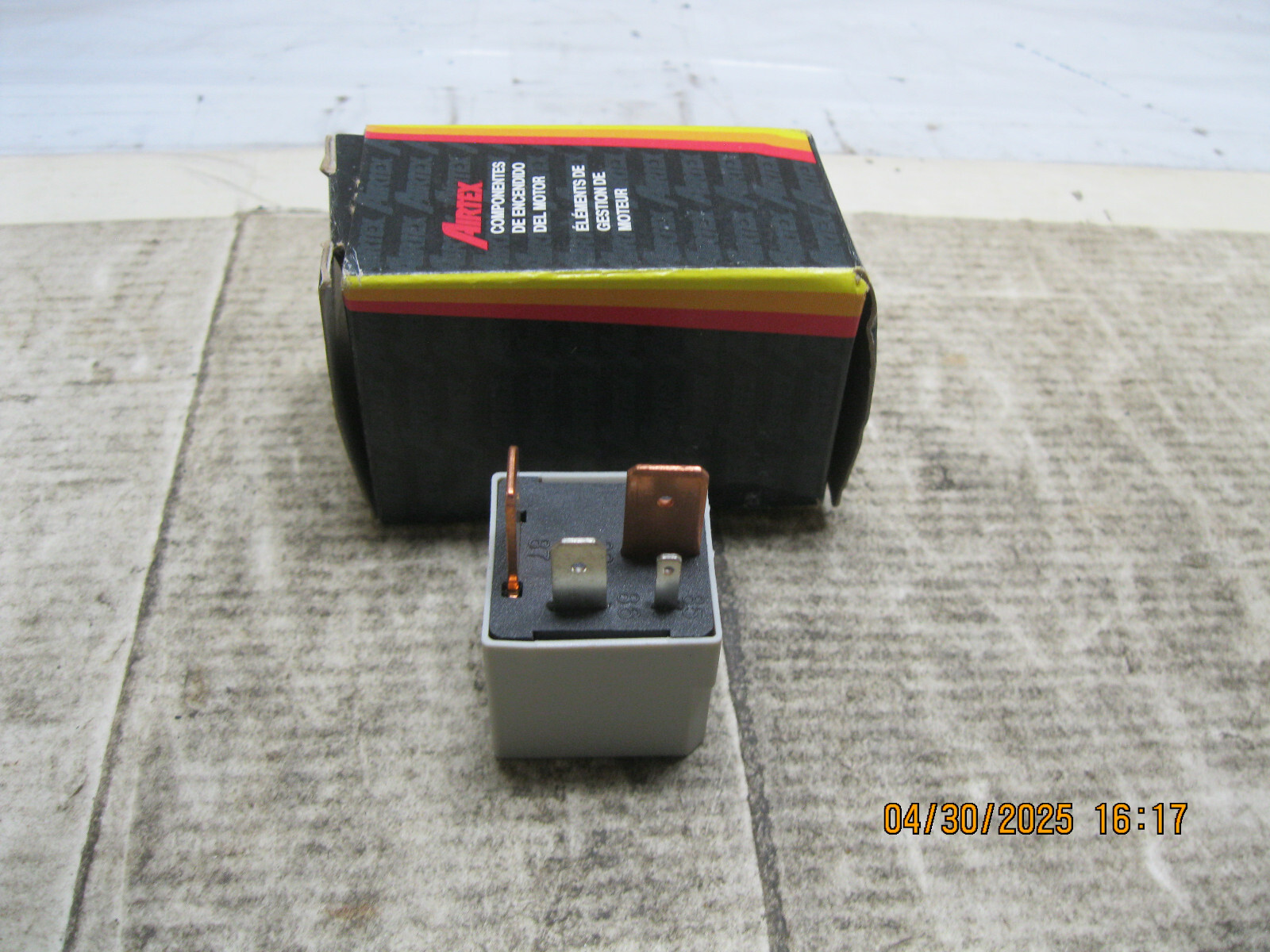 Picture 1 of 4