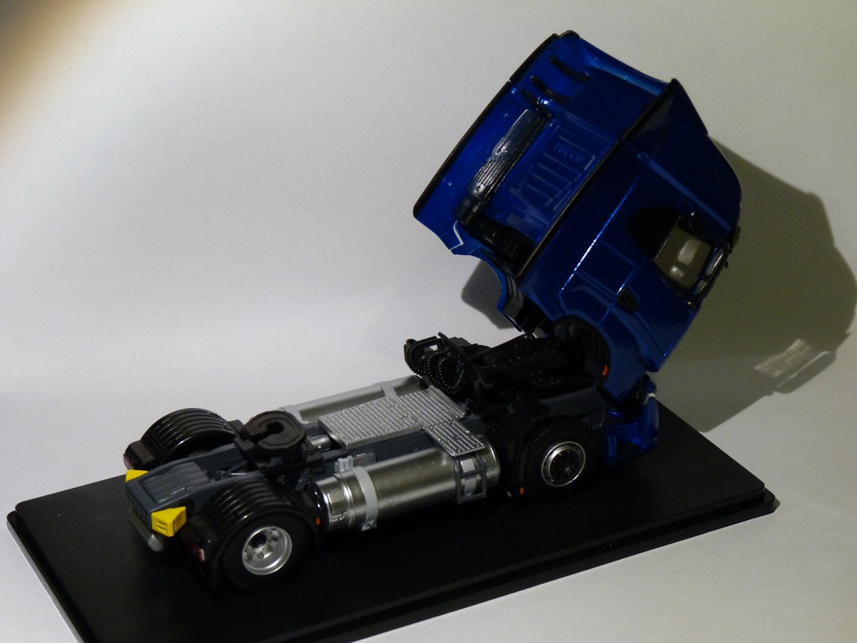 116668 - Tracteur CAMION Iveco S-Way NP Bleu au 1/43 de 116668 - Tracteur CAMION Iveco S-Way NP Bleu au 1/43 de