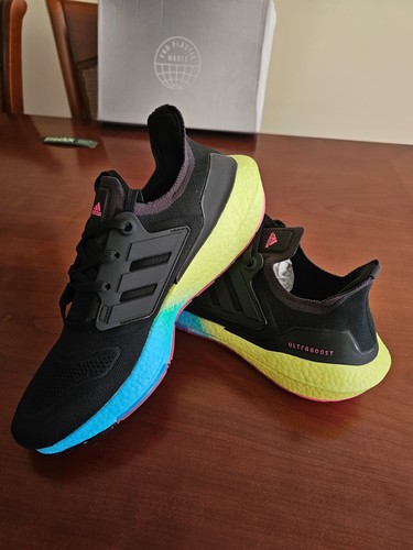 Adidas UltraBoost 22 - Imagen 10 de 13