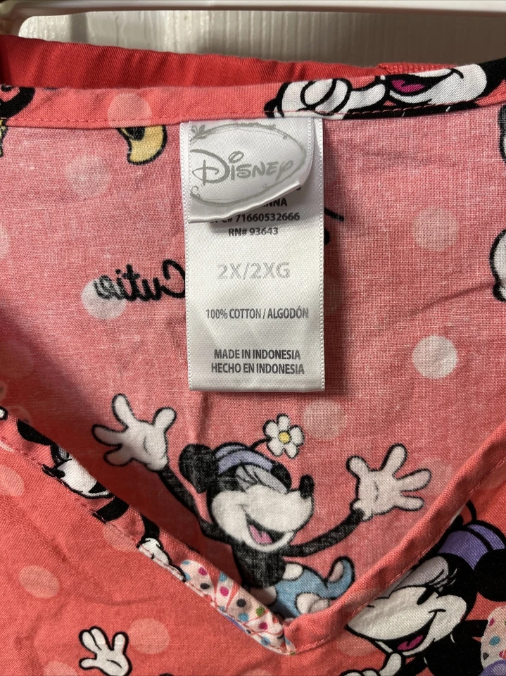 Disney Minnie Mouse Natural Cutie Scrub Top w/ Spread Good Cheer Pants 2x 3x - Image 2 of 4