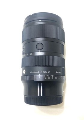 Sigma 17-40mm F/1.8 DC Art Lens For L Mount With Caps