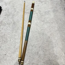 Vintage Crest Billiard Pool Cue Stick – 2 Piece, 18oz with Case