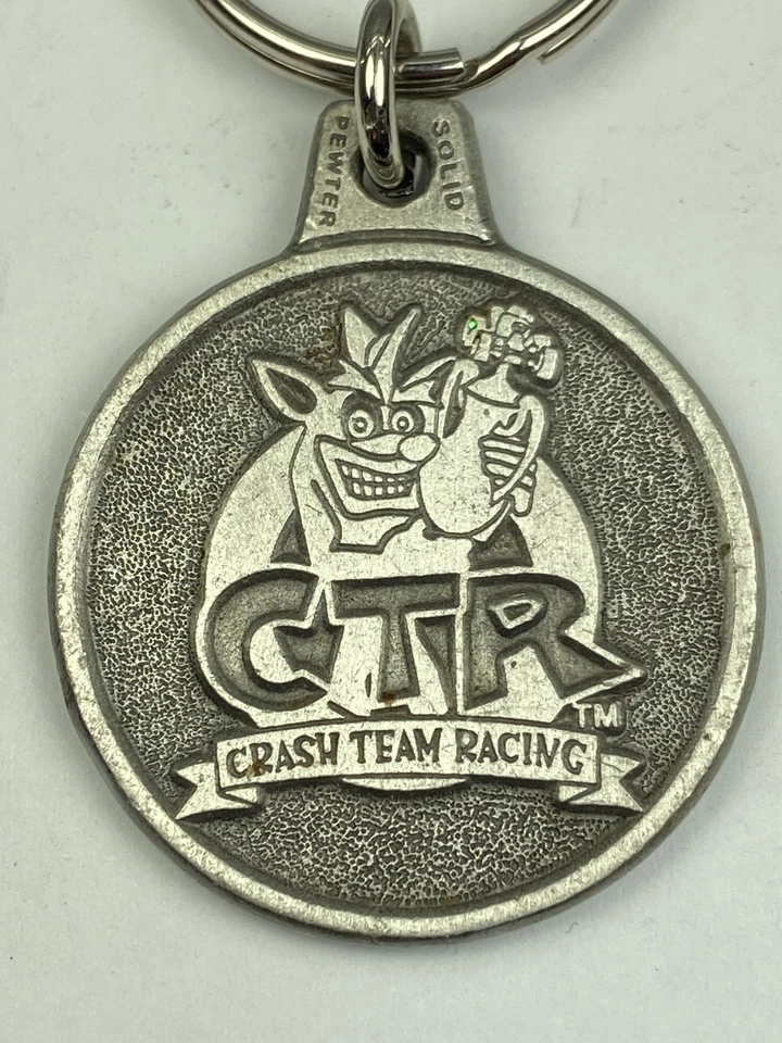 Crash Bandicoot Team Racing Keychain Nintendo Playstation Pewter Keychain Rare - Image 3 of 4