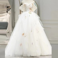 Elegant Tulle Floral Embroidery A-Line Wedding Dress satin Sweetheart Bride Gown