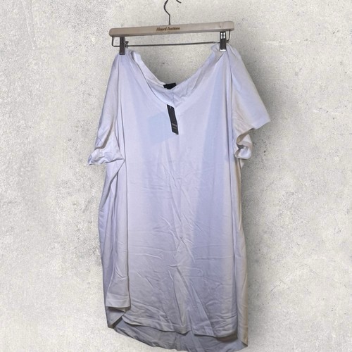 Torrid Girlfriend Signature Jersey V-Neck Tee White NWT Size 3 - Picture 1 of 9