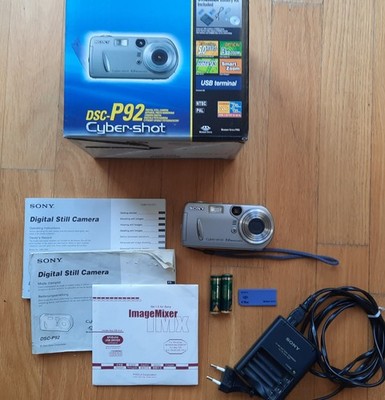 Sony Cyber-Shot DSC-P92 5.0 MP ~ Digital Camera mit Memory Stick 16 MB