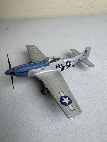 4 Diecast Models WWII German Military Airplanes Unimax,Stuka,Mustang,Supermarine - Picture 15 of 23
