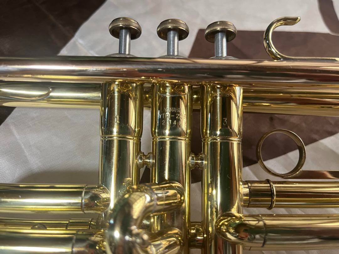 Yamaha YTR-236 Vintage Trumpet With Case & Mouthpiece USED