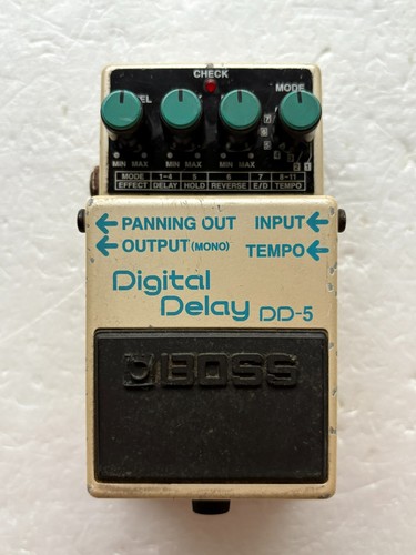 Boss DD-5 Digital Delay Guitar Effect Pedal Used from Japan - Picture 2 of 8