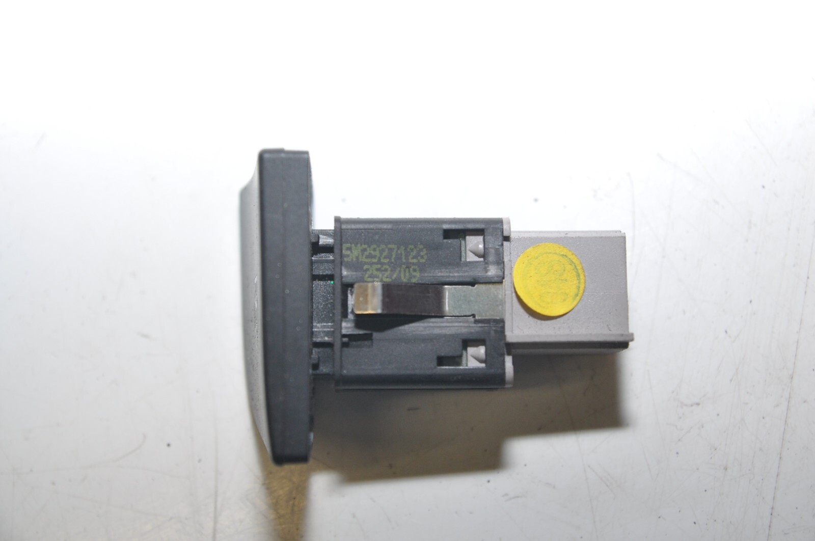 Picture 4 of 5