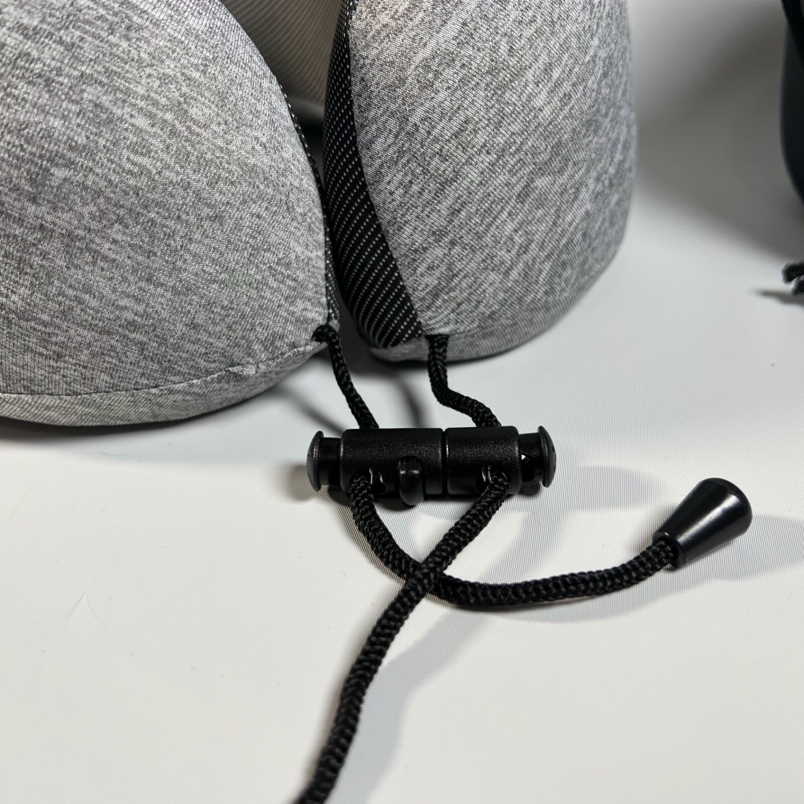 MLVOC Travel Pillow 100 Pure Memory Foam Neck Pillow, Comfortable