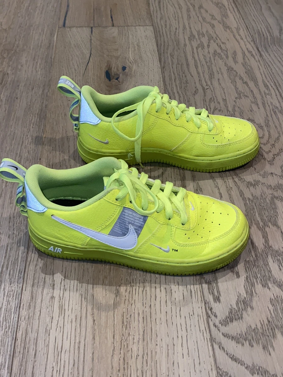 (GS) Nike Air Force 1 Low LV8 Utility 'Volt' (AF1/Fluorescent) AR1708-700