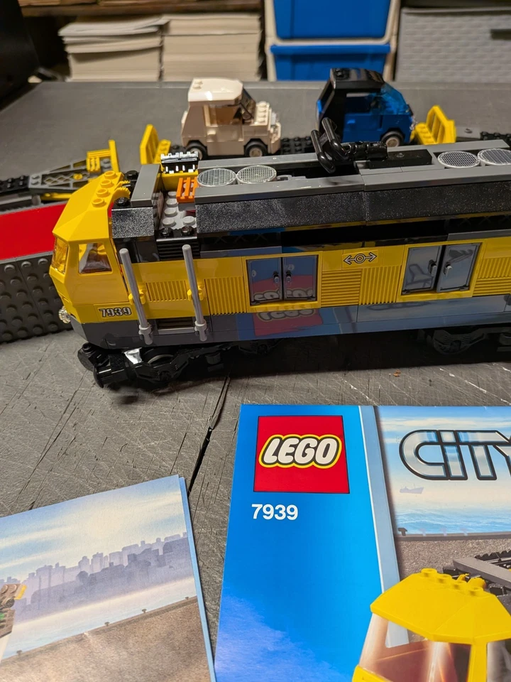 LEGO CITY: Tren de Carga (7939) Juego Retirado 2014 Completo? Ver fotos Foto 4 de 4