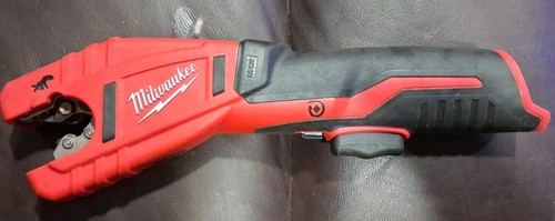 Milwaukee 2471-20 M12 Cordless Copper Tubing Cutter (Tool Only)