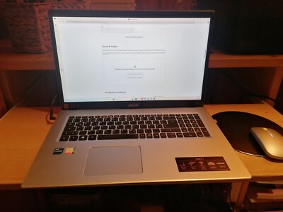 acer aspire 3 A 317-53 Laptop