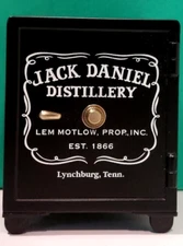 JACK DANIELS OFFICE SAFE -- Limited Replica Piggy BANK -- -- NEW in BOX with COA