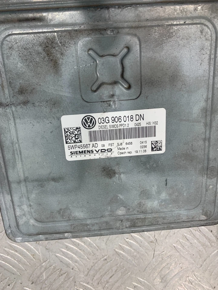 Unidad de control del motor Audi A3 2007 2,0 03G906018DN #2 Foto 2 de 3