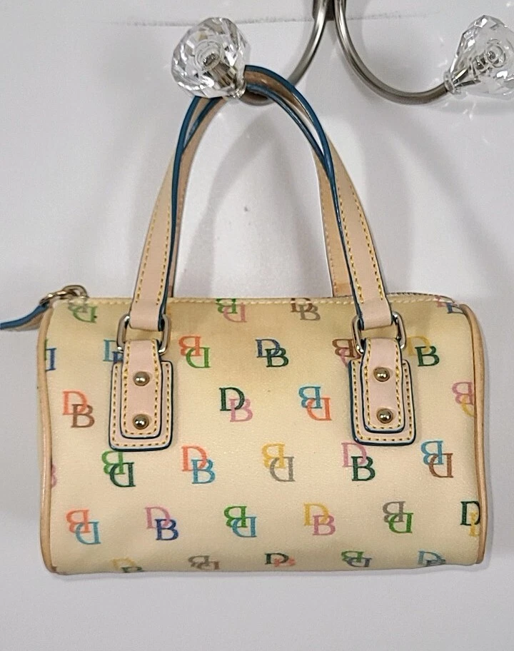 vintage signature dooney and bourke