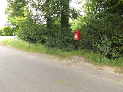 Photo 12x8 Wards Farm Postbox Bobby Hill 2 c2016