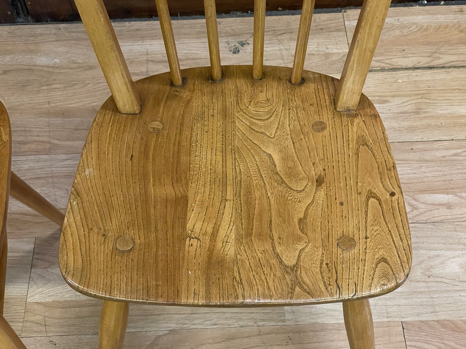 Pair Vintage Ercol Windsor Dining Chairs Retro Elm Farmhouse Kitchen