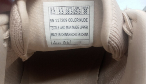 SKECHERS Bobs Sport Women's 8.5 Memory Foam Vegan New With Tags - Picture 12 of 21