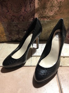 vince camuto snakeskin pumps