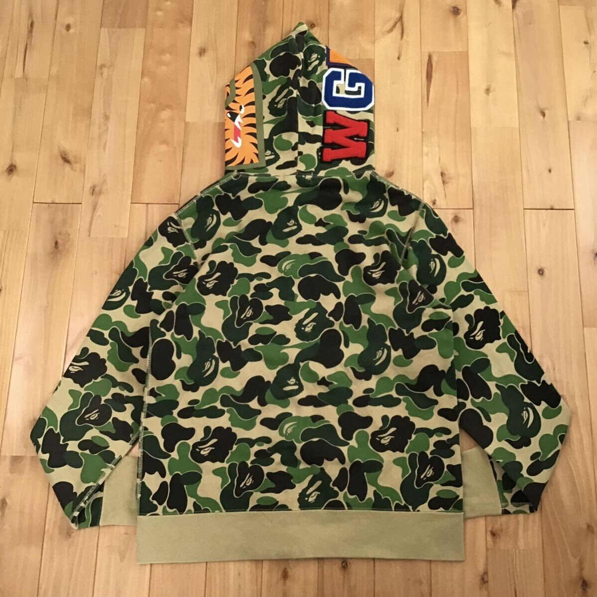 トップス BAPE ABC CAMO SHARK FULL ZIP HOODIE 001ZPL301305_BLU_C.jpg?v=