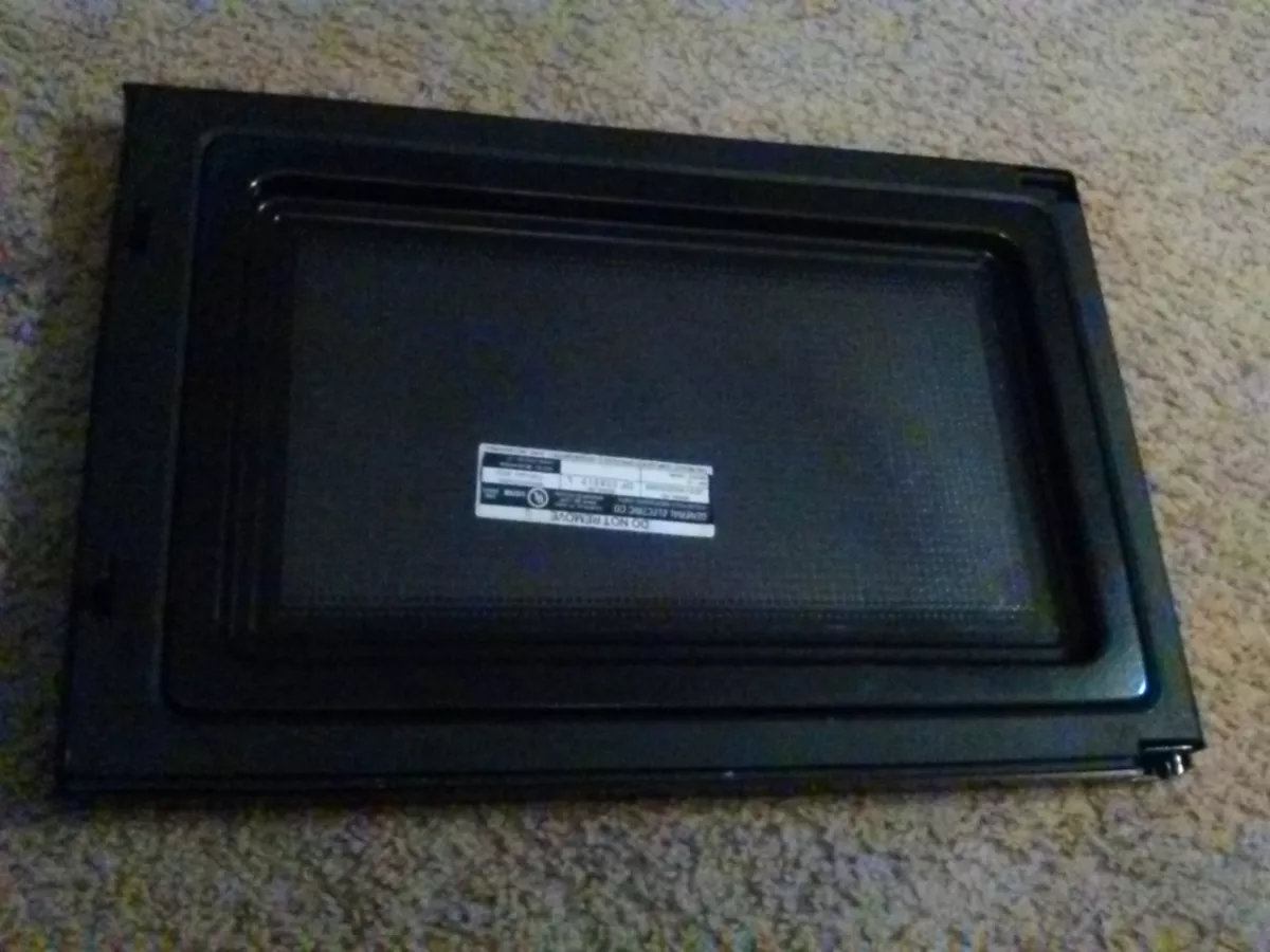 GE MICROWAVE DOOR ASSEMBLY P N WB56X10988 MOD JES1460DS2BB 49.95
