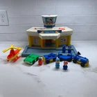 Vintage Fisher Price Little People Play Family Jetport #933