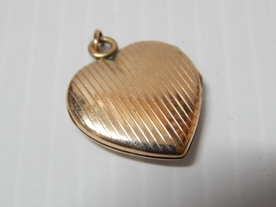 MEDALLÓN ANTIGUO VINTAGE VICTORIANO V FOR VICTORIAN LLENO DE ORO - ¡BUEN REGALO! Foto 4 de 4