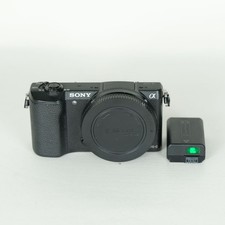 SONY 5100 ILCE-5100 Black, Shutter Count 13,582