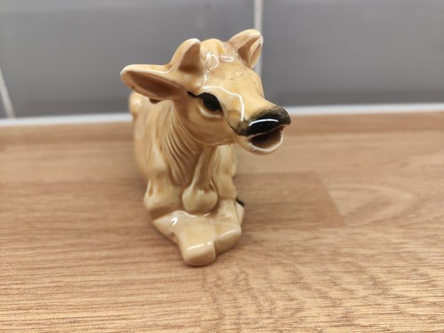 Vintage Jersey Cow Creamer Milk/Cream Jug No Makers Mark Laying Down Tail Handle - Picture 2 of 8