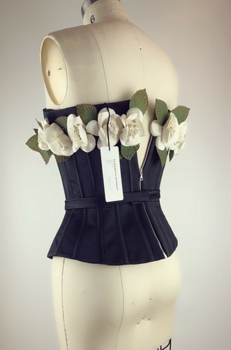 Elizabeth Kennedy Corset Top With Flowers Black Size2 - Picture 4 of 12